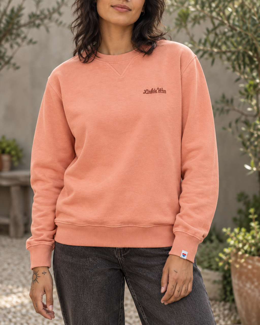 Liefde Wen Embroidered Sweater